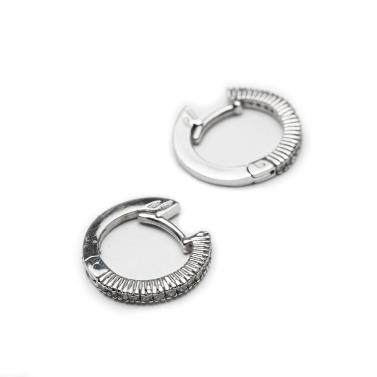 18kt White Gold Loop Earrings Set With White Zirconia.